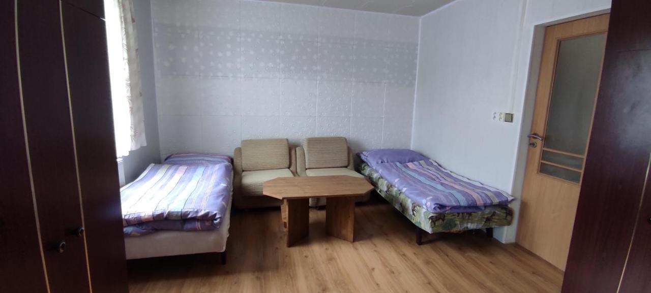 Ubytovani Ostrov U Macochy エクステリア 写真
